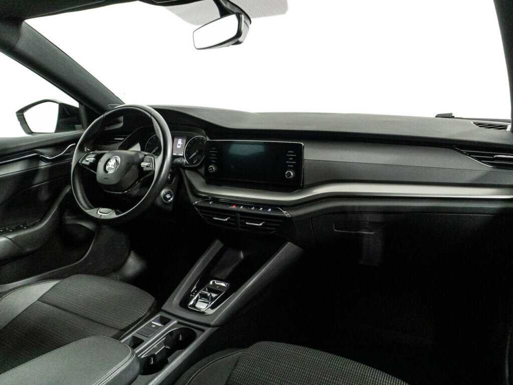 Купить Skoda Octavia, 2021, 138 000 км, фото №9