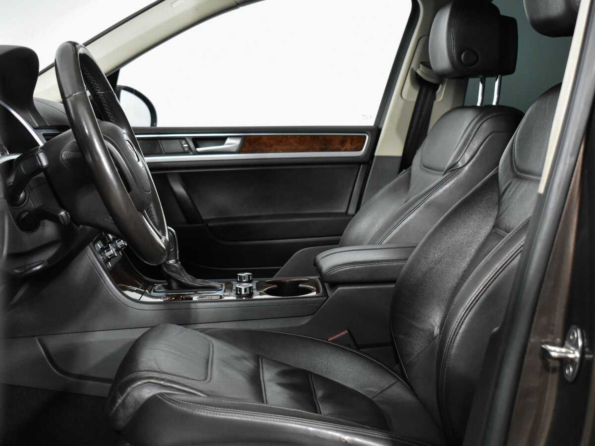 Купить Volkswagen Touareg, 2013, 181 500 км, фото №13