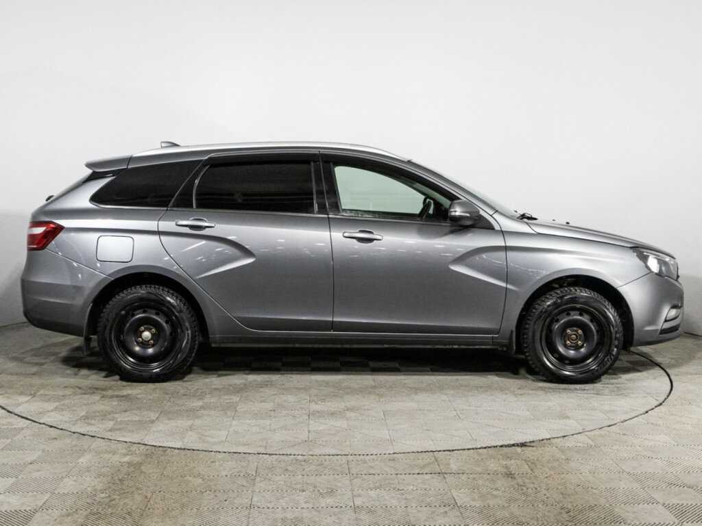 Купить Lada (ВАЗ) Vesta SW, 2019, 72 137 км, фото №4