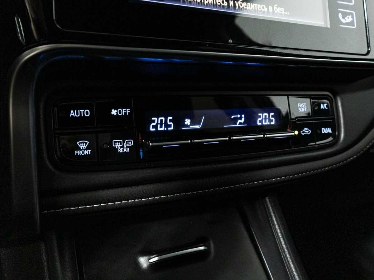 Купить Toyota Corolla, 2018, 60 031 км, фото №15