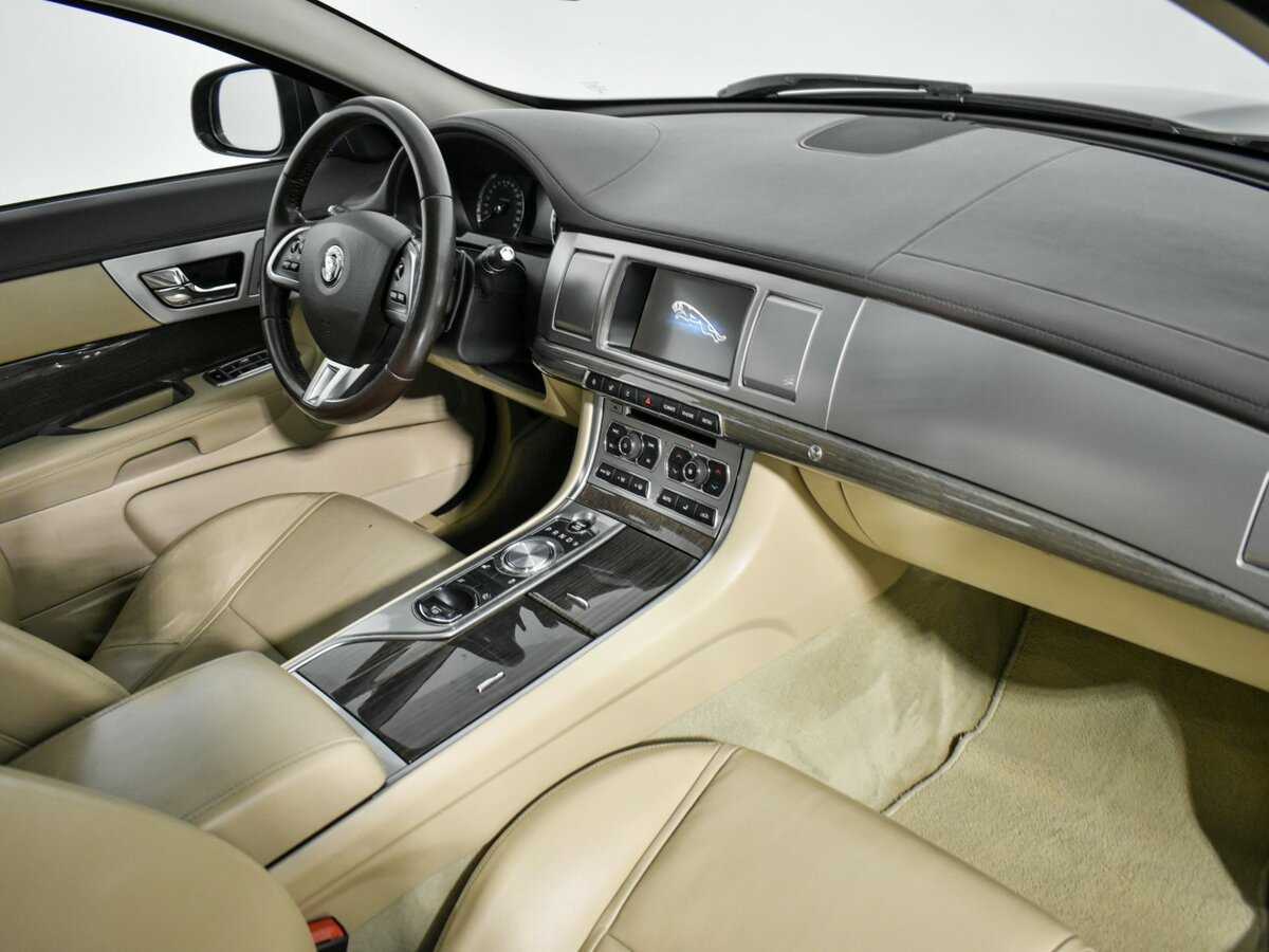 Купить Jaguar XF, 2014, 182 330 км, фото №12