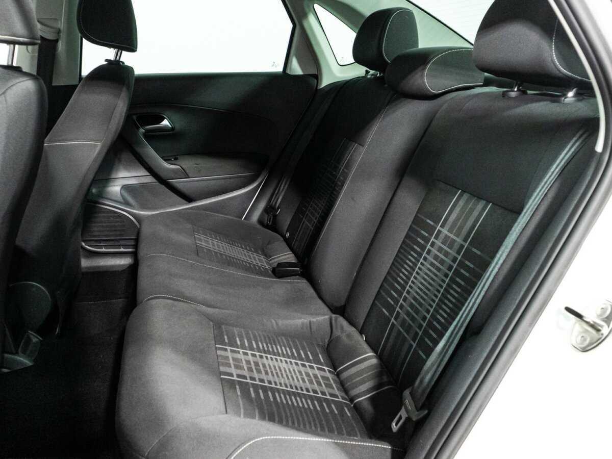 Купить Volkswagen Polo, 2015, 113 952 км, фото №10