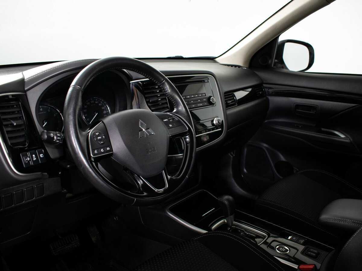 Купить Mitsubishi Outlander, 2020, 103 645 км, фото №13