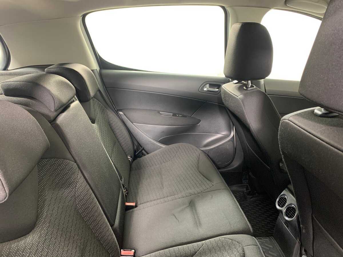 Купить Peugeot 308, 2012, 144 672 км, фото №18