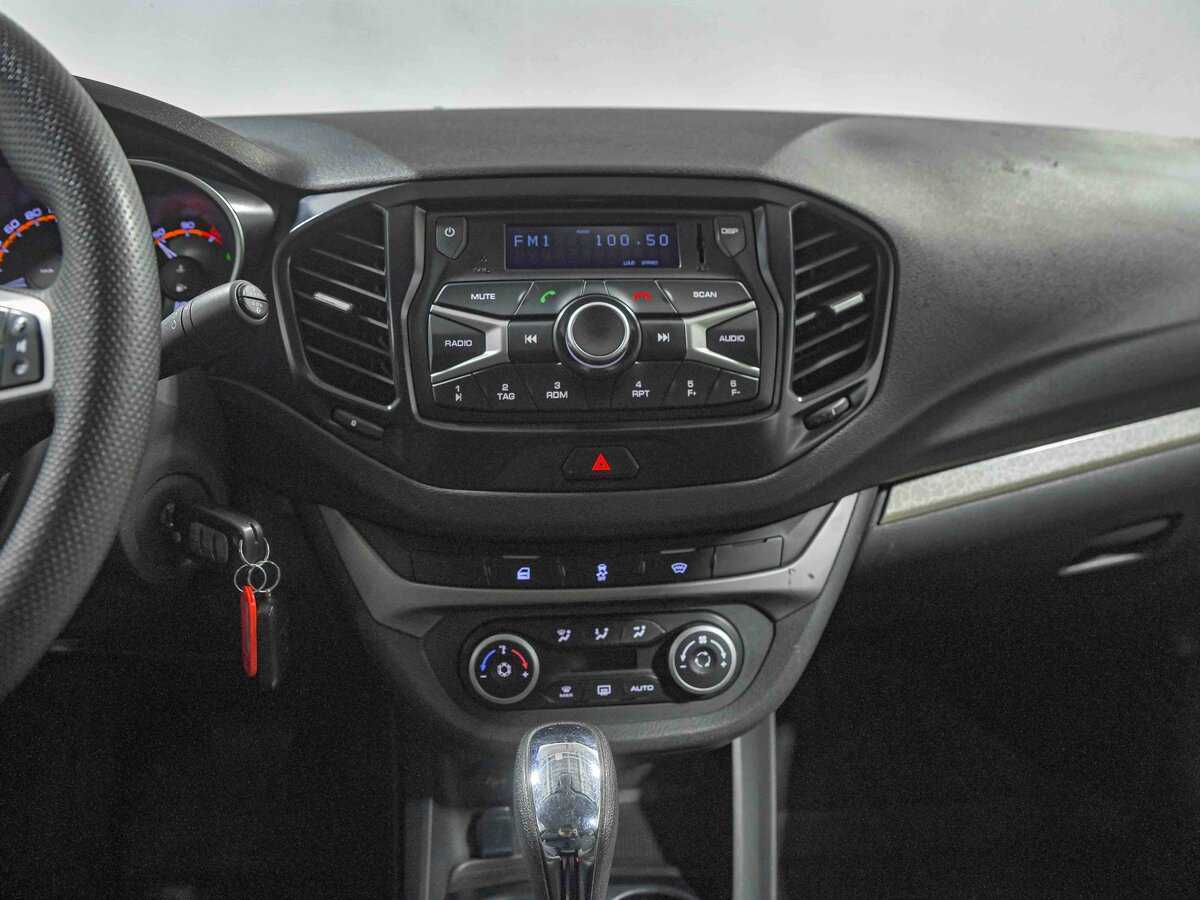 Купить Lada (ВАЗ) Vesta, 2019, 129 000 км, фото №11