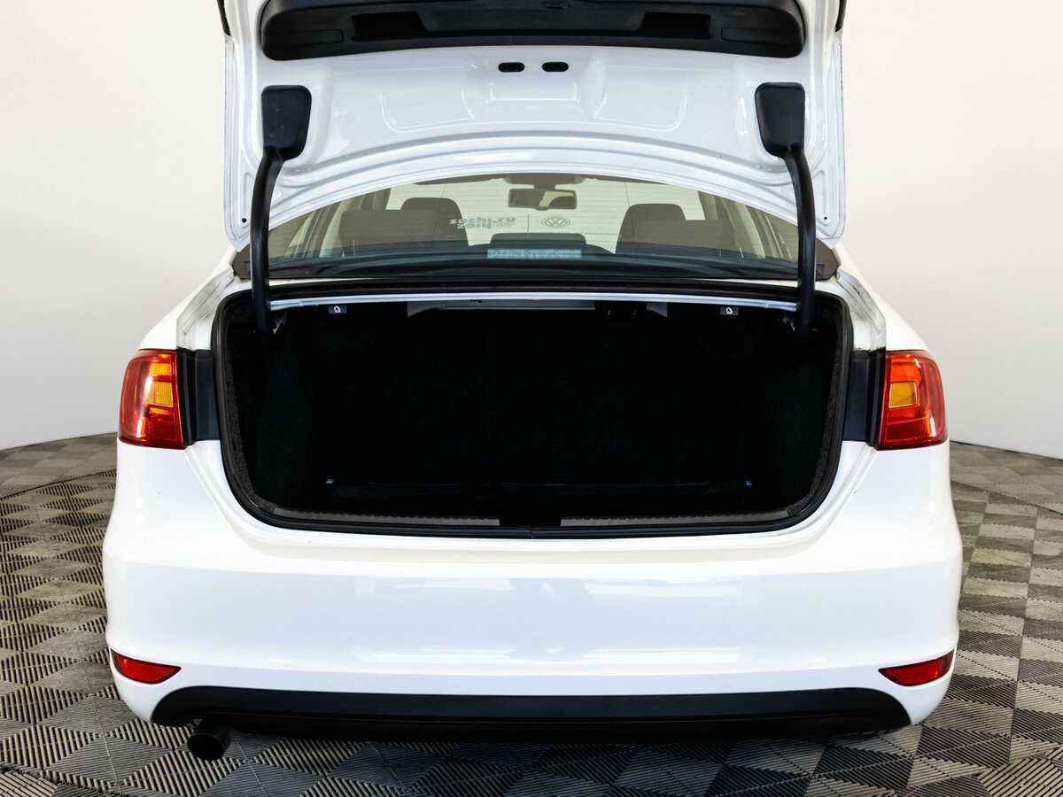 Купить Volkswagen Jetta, 2013, 108 694 км, фото №15