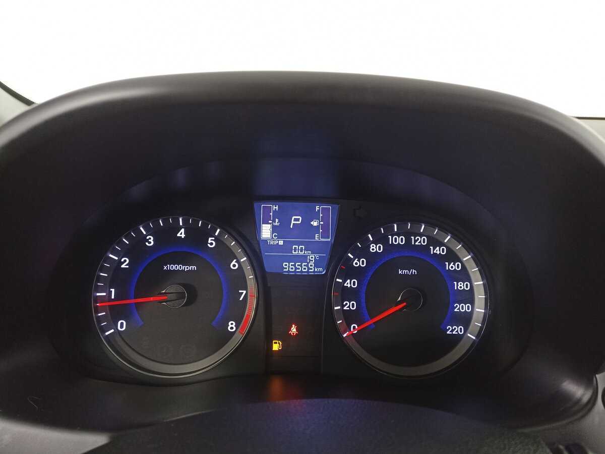 Купить Hyundai Solaris, 2016, 96 182 км, фото №10