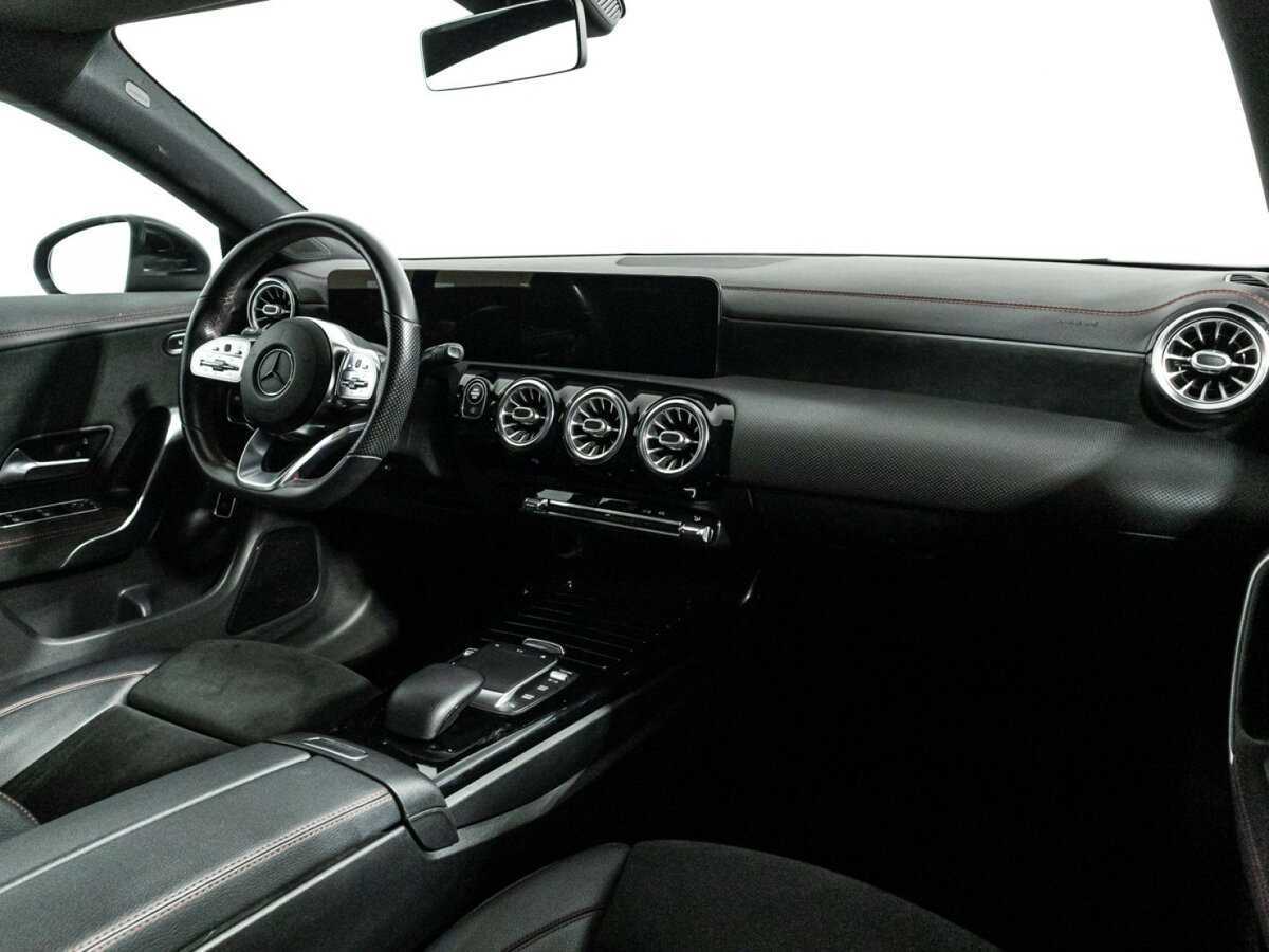 Купить Mercedes-Benz CLA 200, 2020, 123 999 км, фото №9