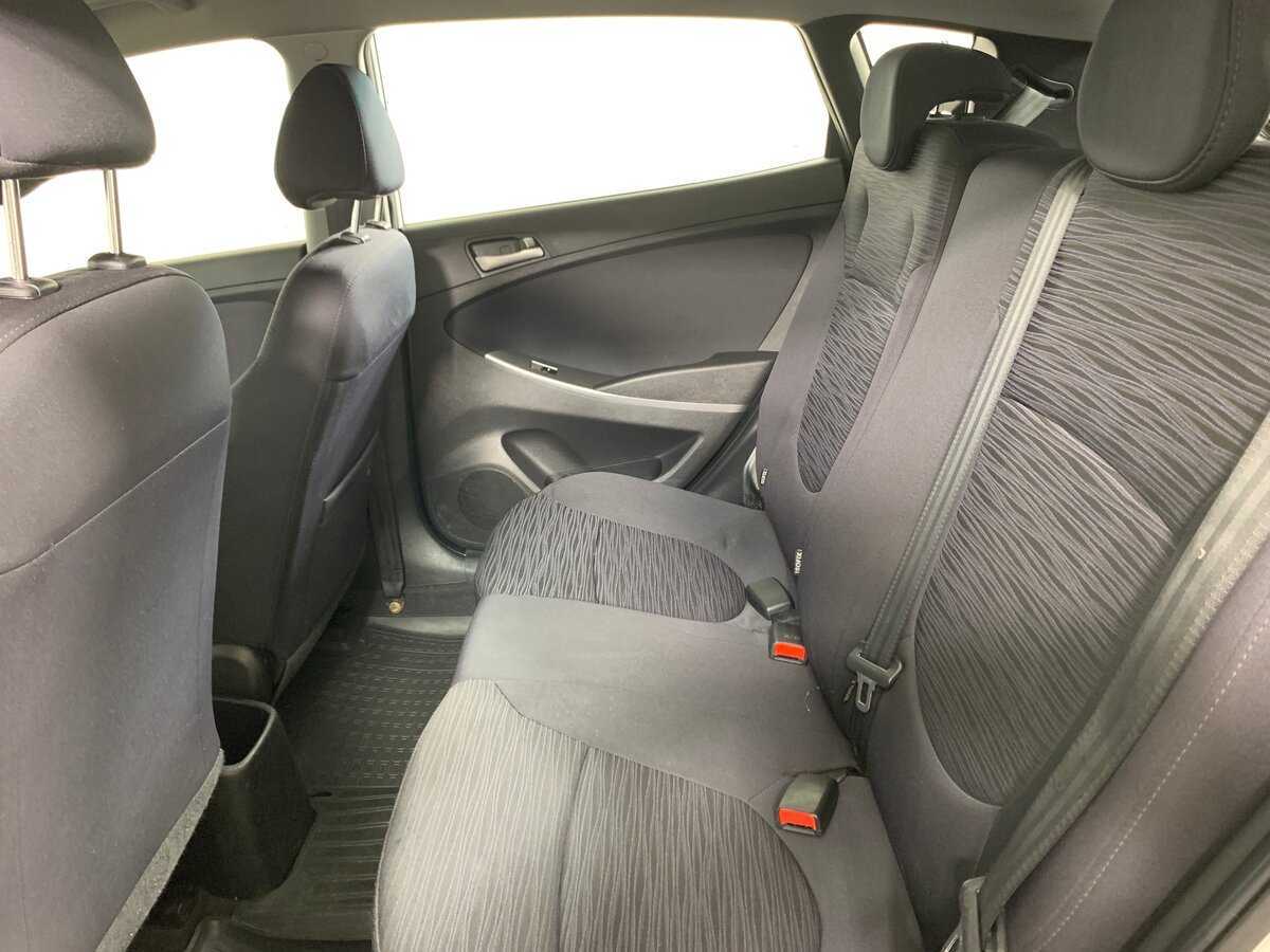 Купить Hyundai Solaris, 2016, 83 205 км, фото №19