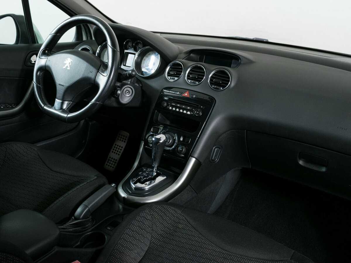 Купить Peugeot 308, 2012, 151 480 км, фото №8