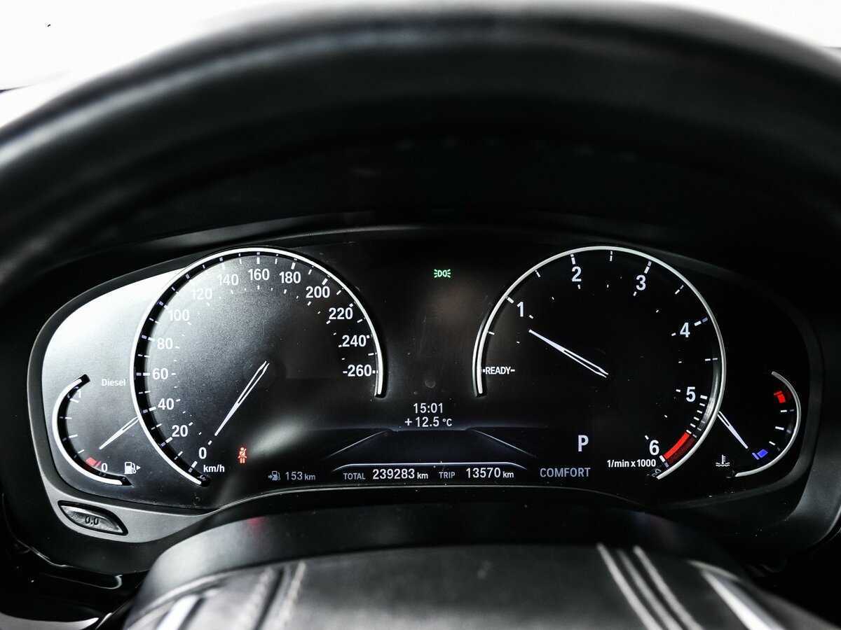 Купить BMW 5 серии 520d xDrive, 2019, 239 000 км, фото №10