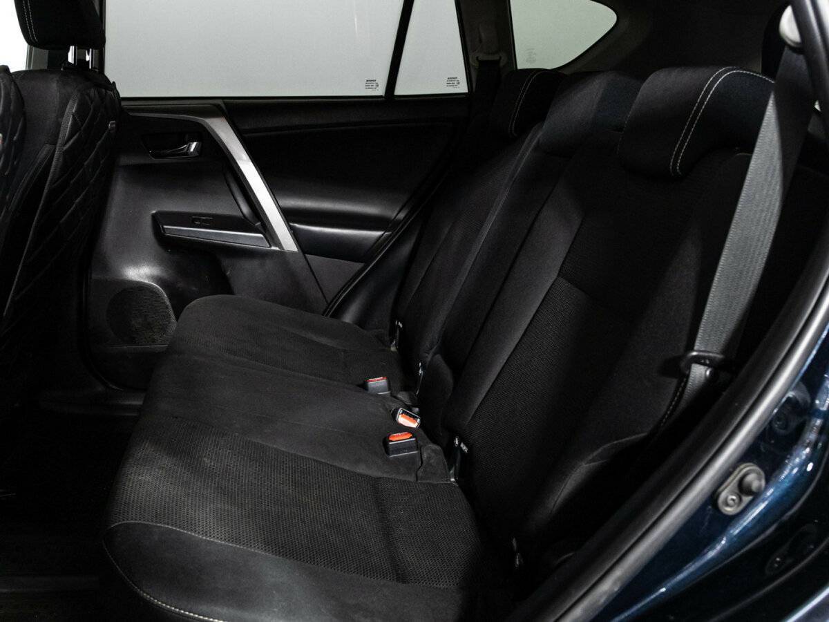 Купить Toyota RAV4, 2018, 232 356 км, фото №10
