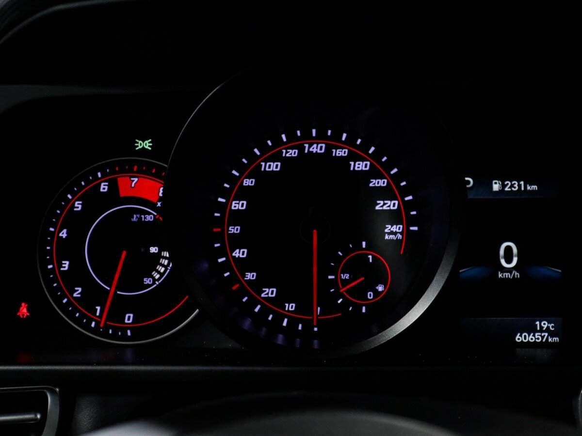 Купить Hyundai Elantra, 2021, 60 200 км, фото №7