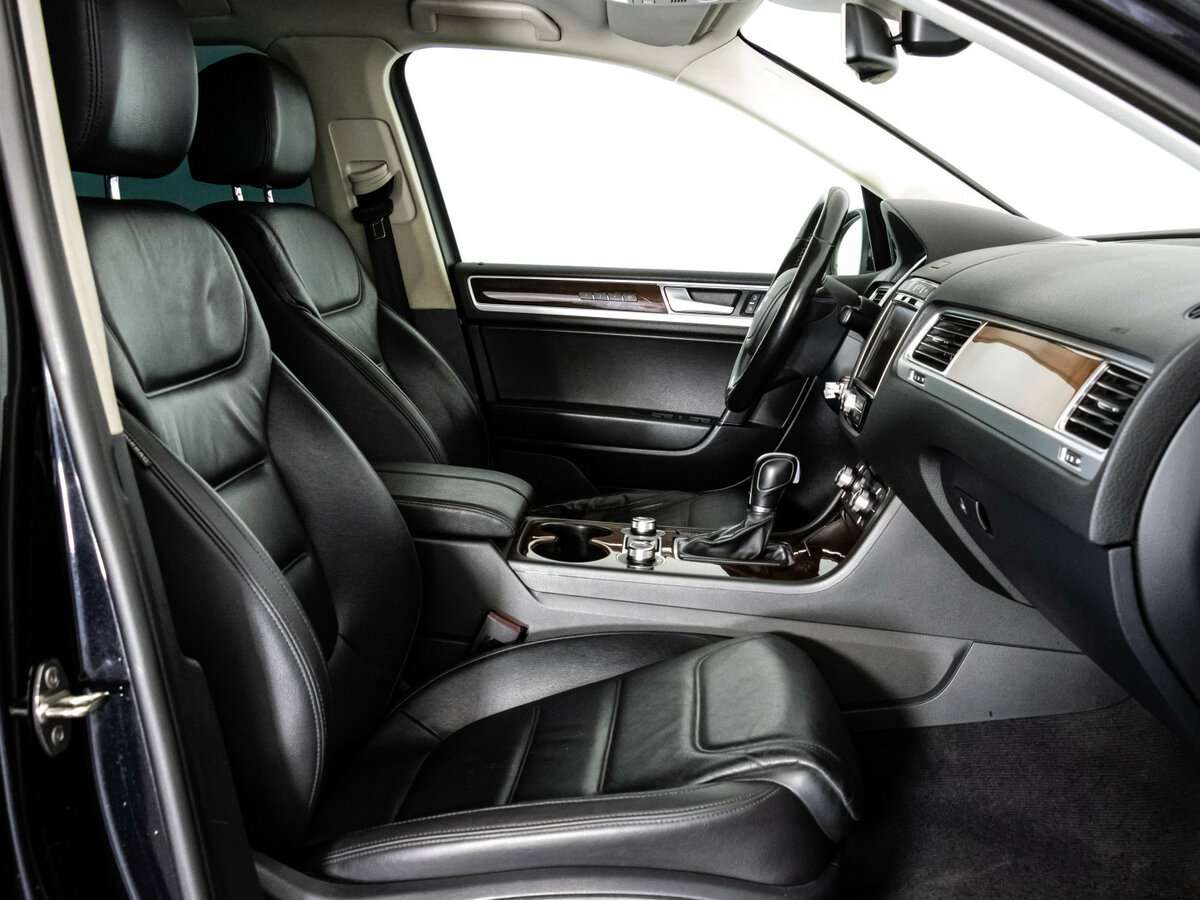 Купить Volkswagen Touareg, 2015, 224 931 км, фото №13