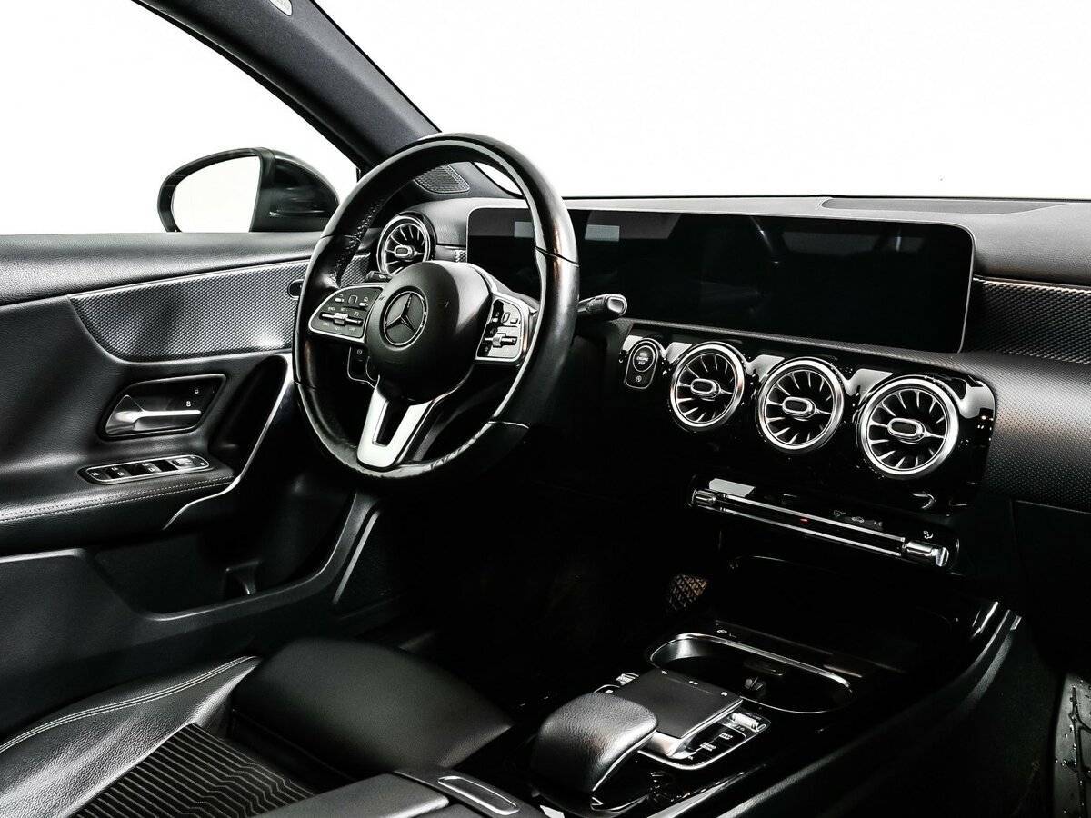 Купить Mercedes-Benz A-Класс 220, 2018, 85 200 км, фото №9