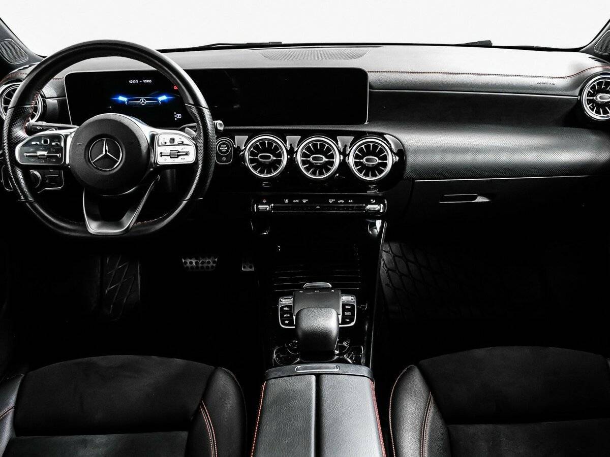 Купить Mercedes-Benz CLA 200, 2019, 90 900 км, фото №11