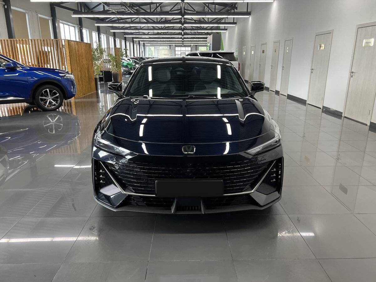 Changan UNI-V