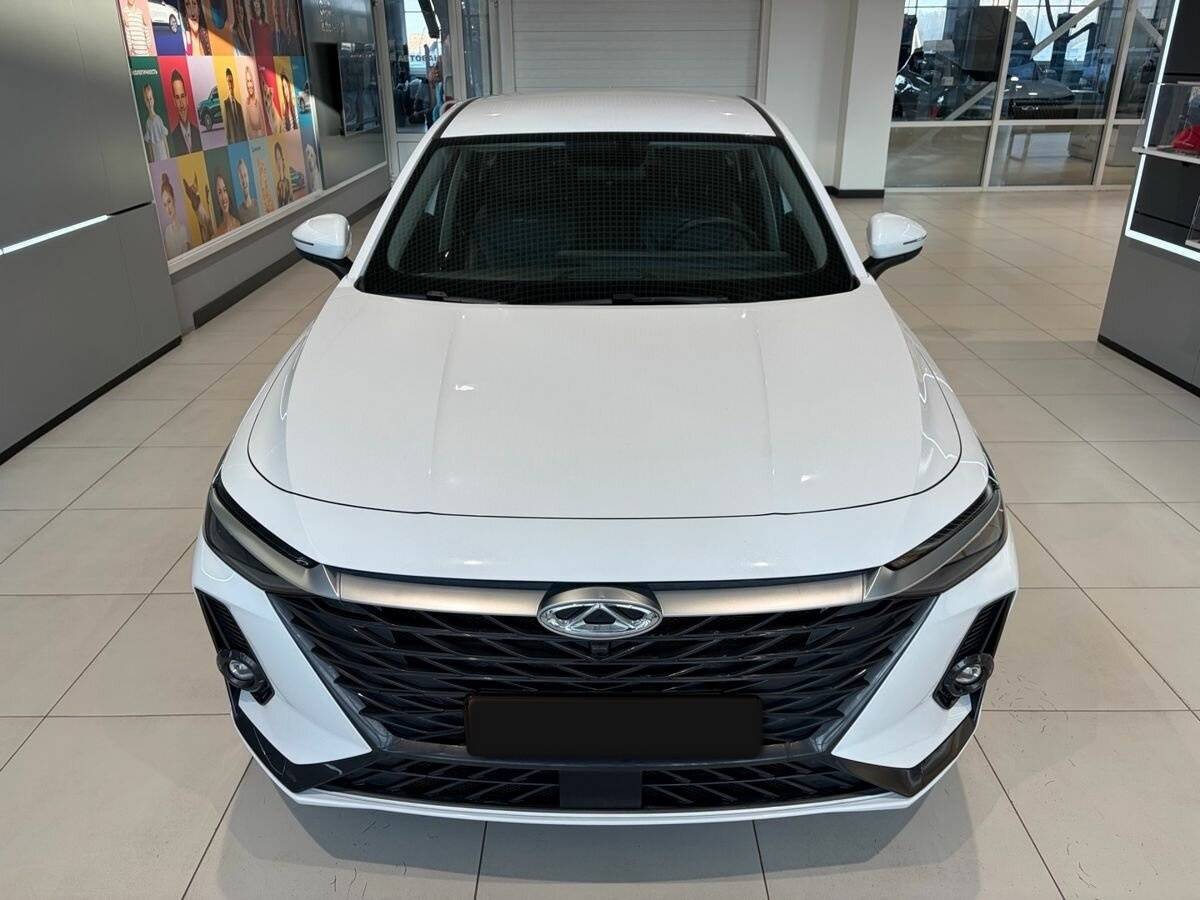 Chery Arrizo 8