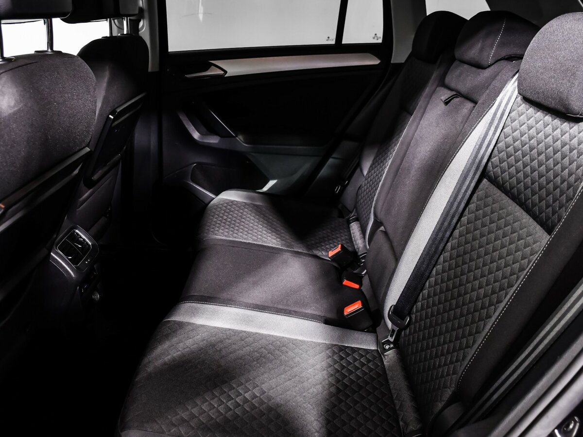 Купить Volkswagen Tiguan II, 2017, 190 681 км, фото №10