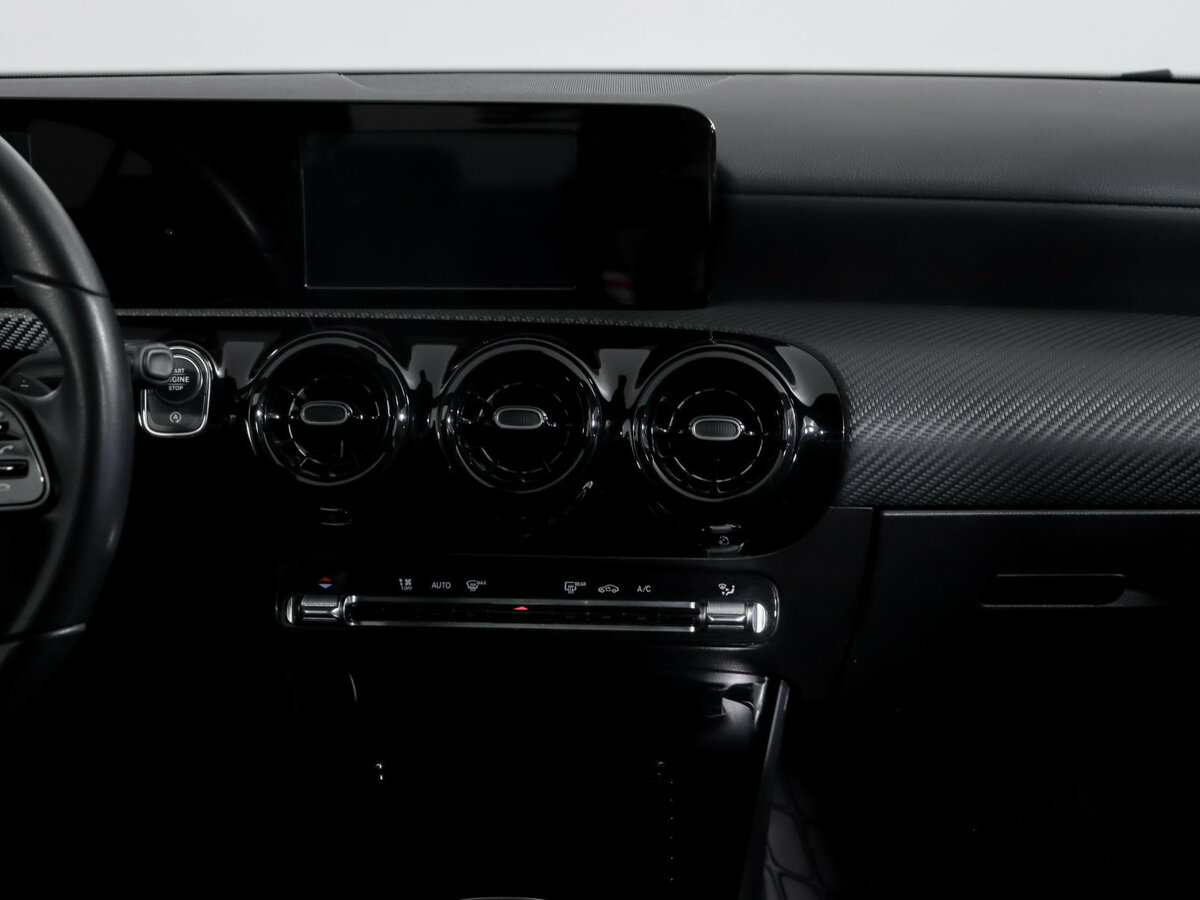 Купить Mercedes-Benz A-Класс 200 IV (W177), 2019, 61 698 км, фото №10