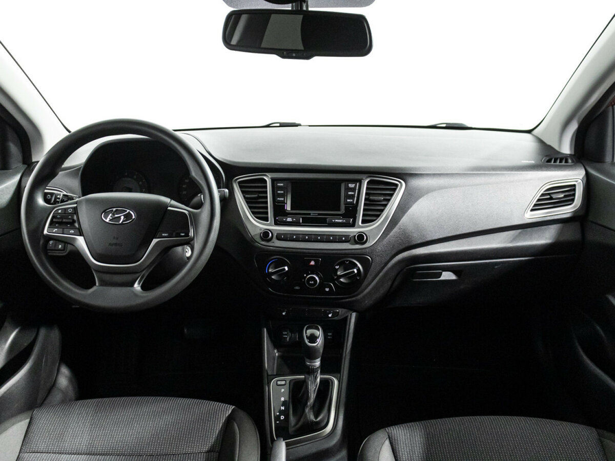 Купить Hyundai Solaris II Рестайлинг, 2021, 67 422 км, фото №13