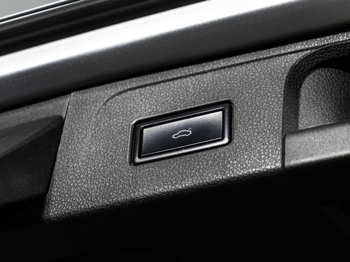 Купить Volkswagen Passat B8, 2017, 147 000 км, фото №23