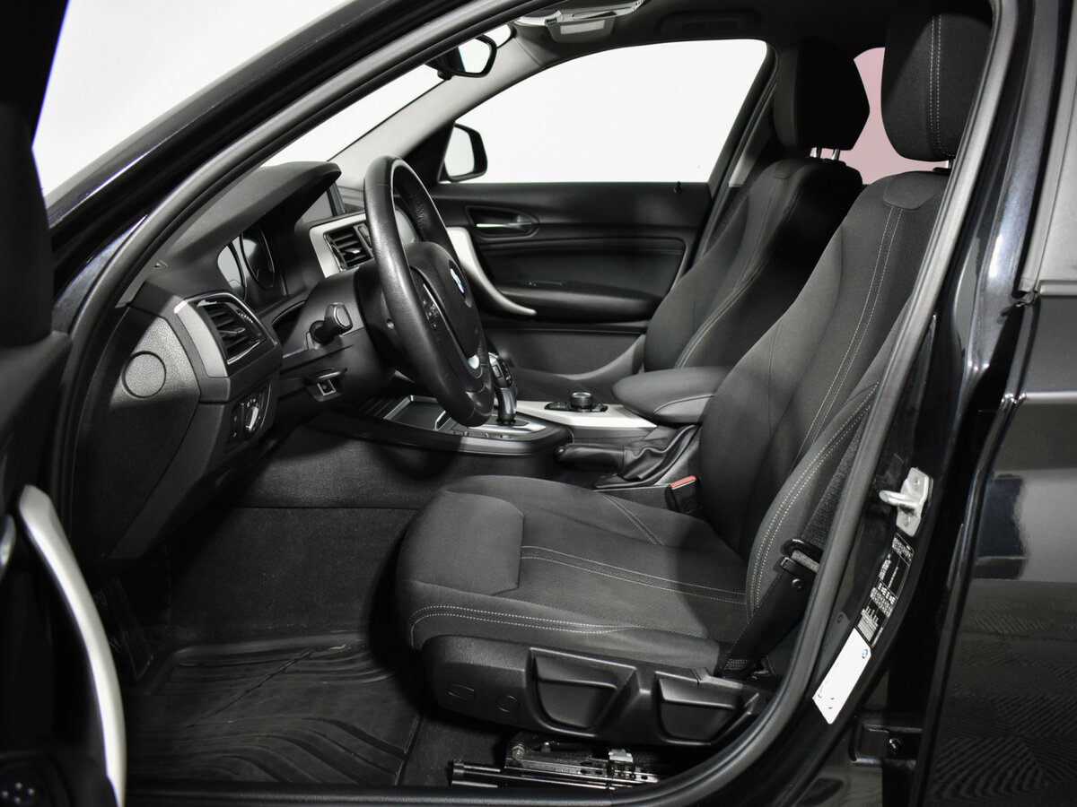 Купить BMW 1 серии 118i II (F20/F21) Рестайлинг 2, 2017, 64 080 км, фото №10