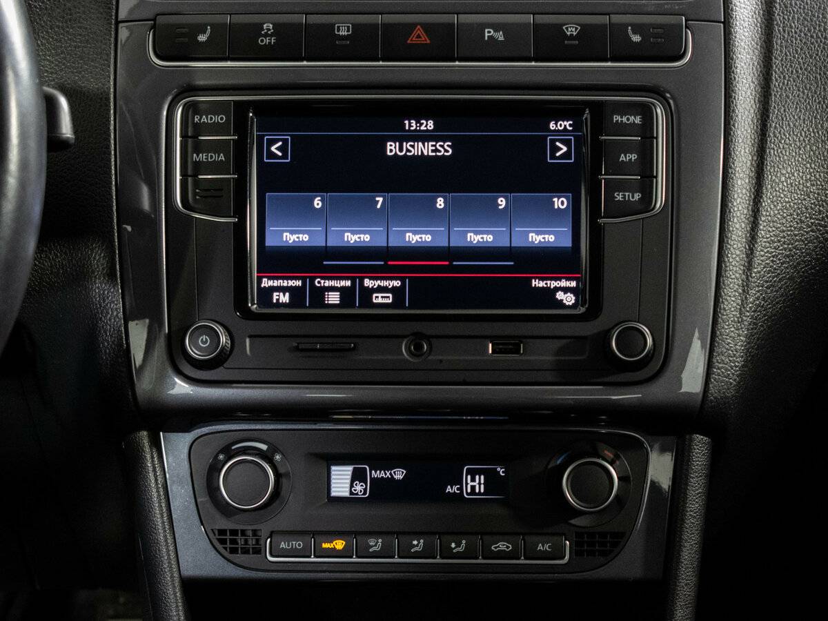 Купить Volkswagen Polo V Рестайлинг, 2018, 134 555 км, фото №14