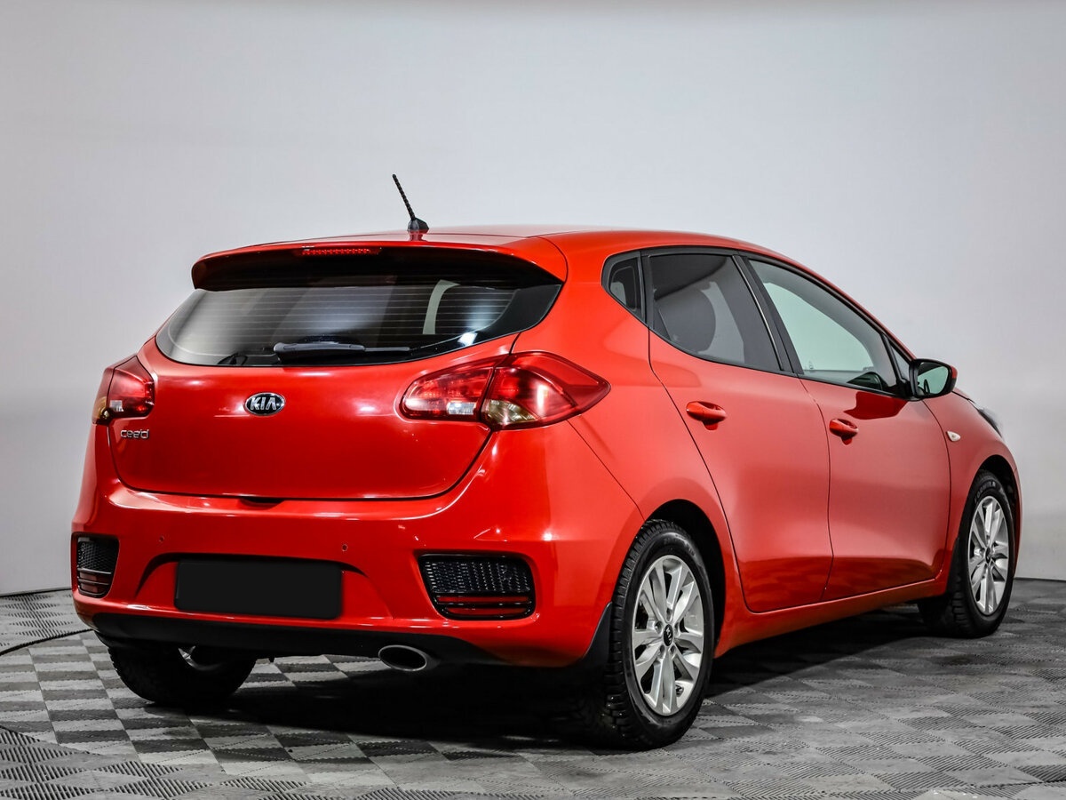 Купить Kia Ceed II Рестайлинг, 2016, 115 669 км, фото №4